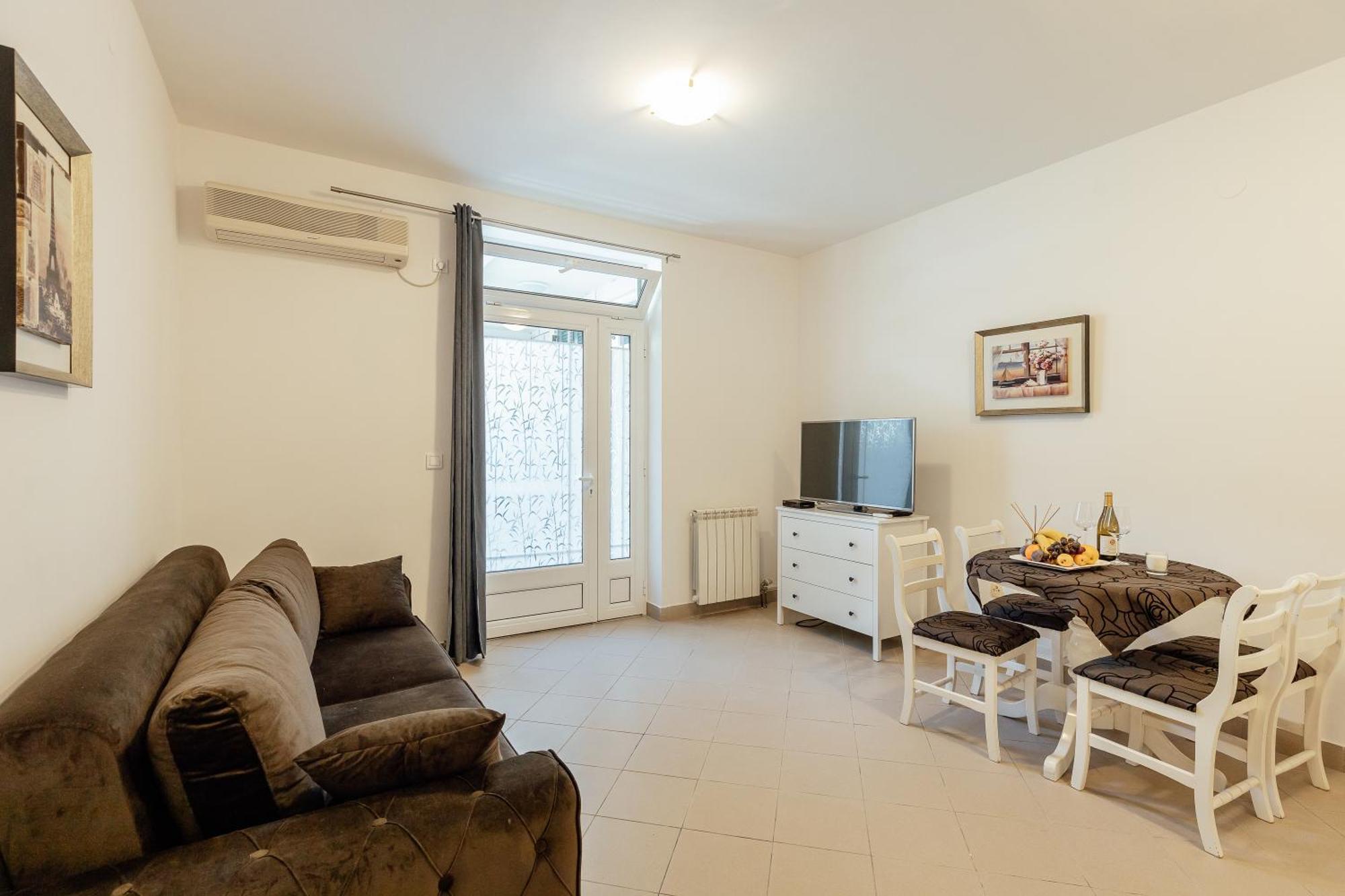 Palma Apartments Херцег Нови Екстериор снимка